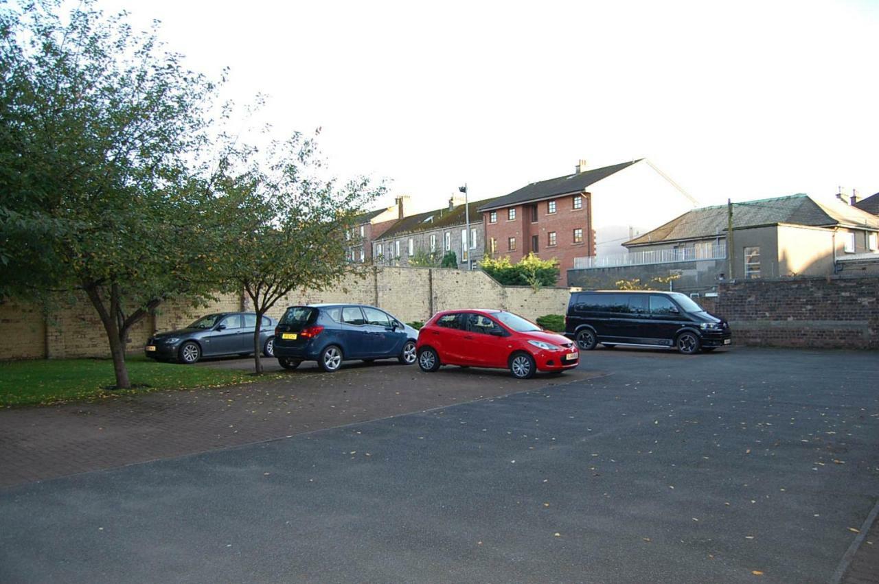 Park Lets Dumbarton Exterior foto